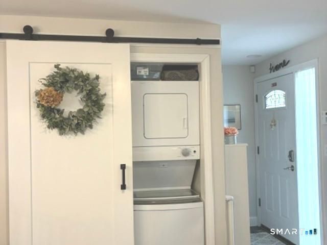84 Mohawk Trail 84, Guilford, CT 06437