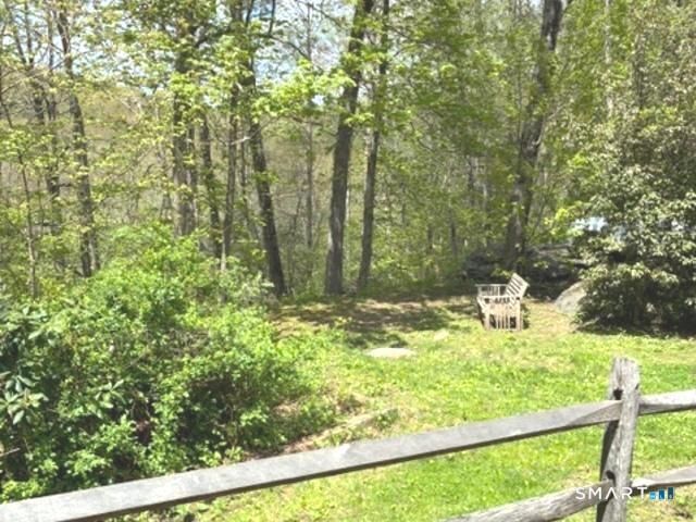 84 Mohawk Trail 84, Guilford, CT 06437