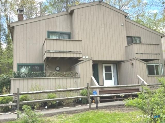 84 Mohawk Trail 84, Guilford, CT 06437