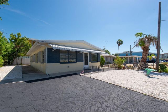 11095 2ND STREET E Unit A, Treasure Island, FL 33706