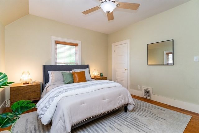 31 Loring St, Somerville, MA 02143