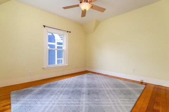 31 Loring St, Somerville, MA 02143