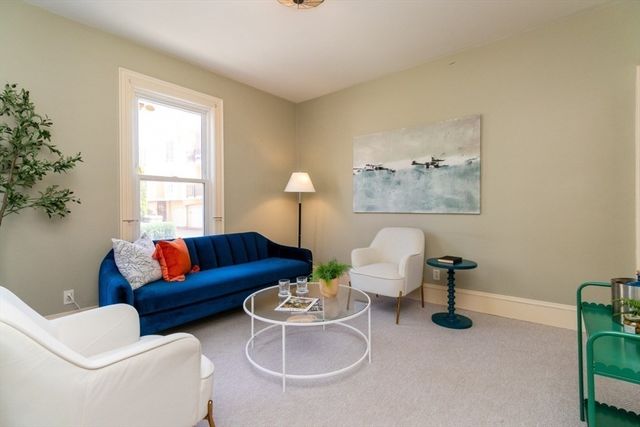 31 Loring St, Somerville, MA 02143