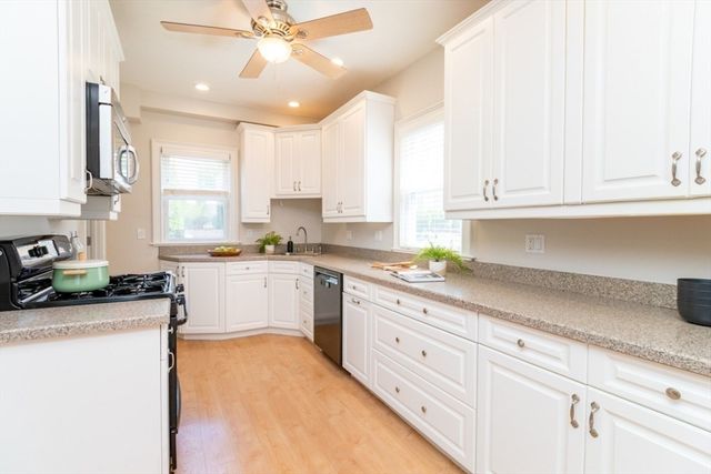 31 Loring St, Somerville, MA 02143