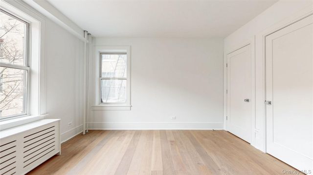 14809 Northern Boulevard 5M, Flushing, NY 11354
