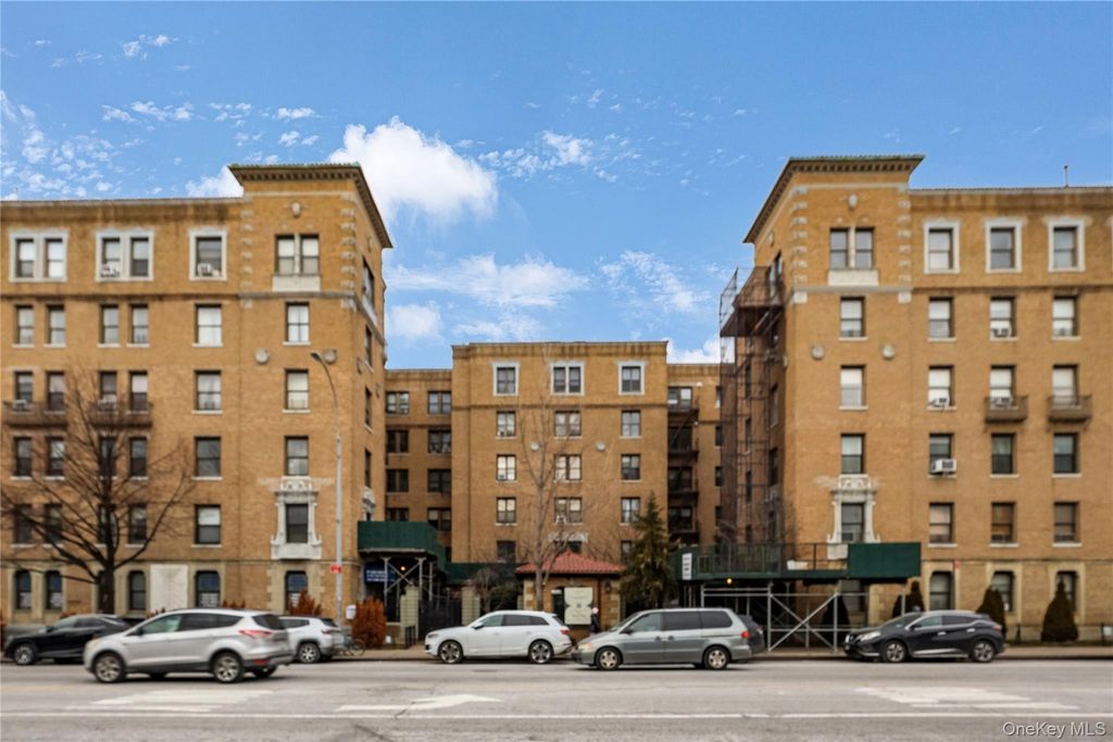 14809 Northern Boulevard 5M, Flushing, NY 11354 — photo 2