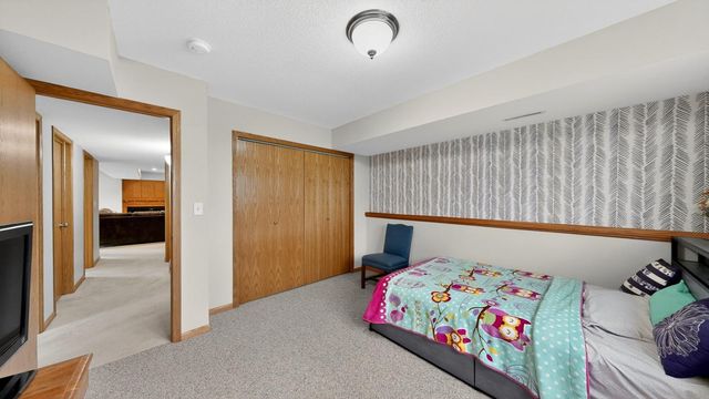 2469 Boulder Ridge Drive NW, Rochester, MN 55901