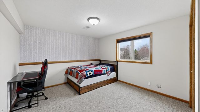 2469 Boulder Ridge Drive NW, Rochester, MN 55901