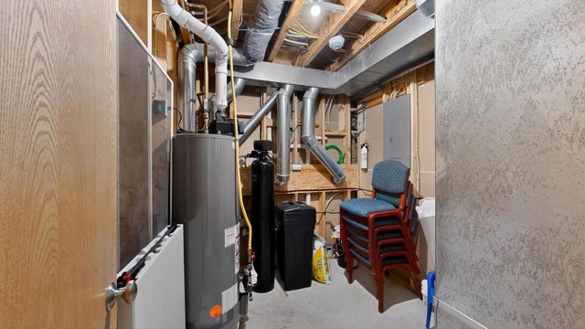 2469 Boulder Ridge Drive NW, Rochester, MN 55901