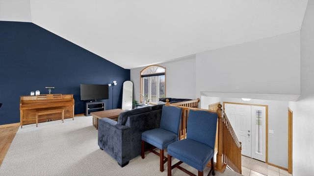 2469 Boulder Ridge Drive NW, Rochester, MN 55901