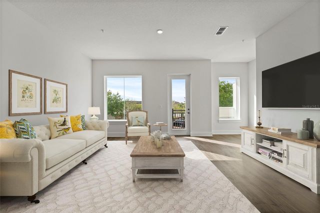 336 CENTER LAKE LANE 336, Oviedo, FL 32765