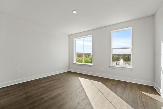336 CENTER LAKE LANE 336, Oviedo, FL 32765