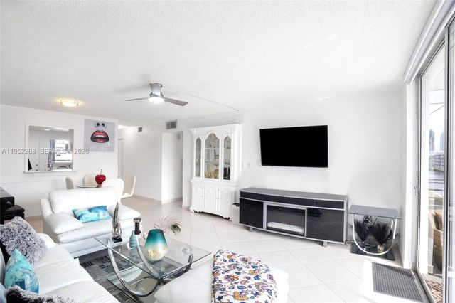 3600 NE 170th Street 312, North Miami Beach, FL 33160