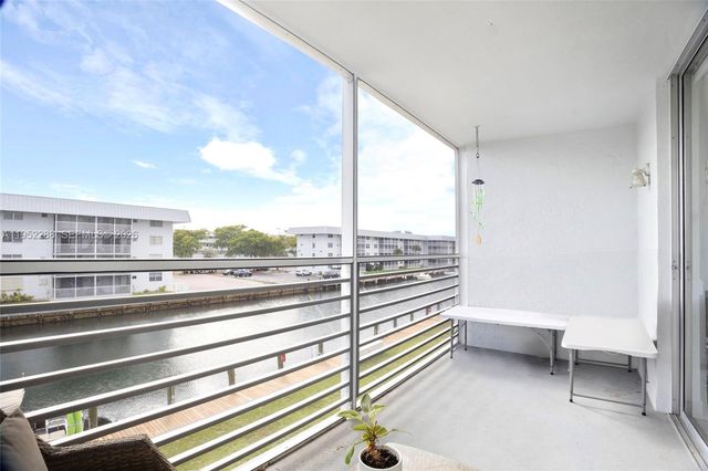 3600 NE 170th Street 312, North Miami Beach, FL 33160