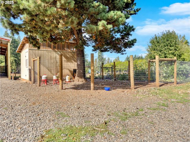 34000 Se COLORADO Rd, Sandy, OR 97055