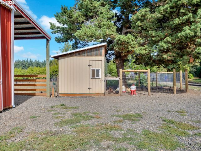 34000 Se COLORADO Rd, Sandy, OR 97055