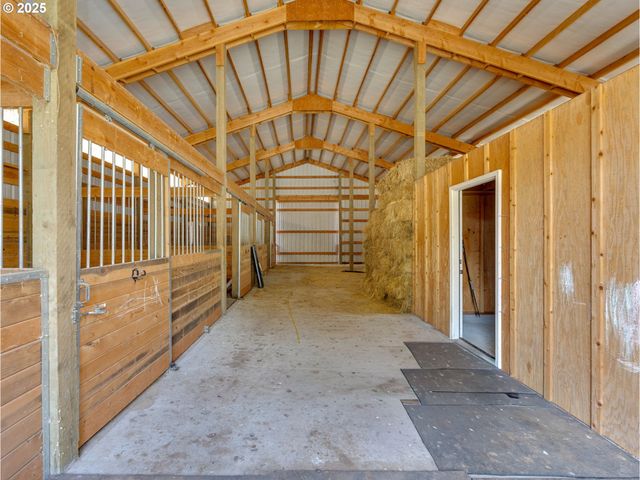 34000 Se COLORADO Rd, Sandy, OR 97055