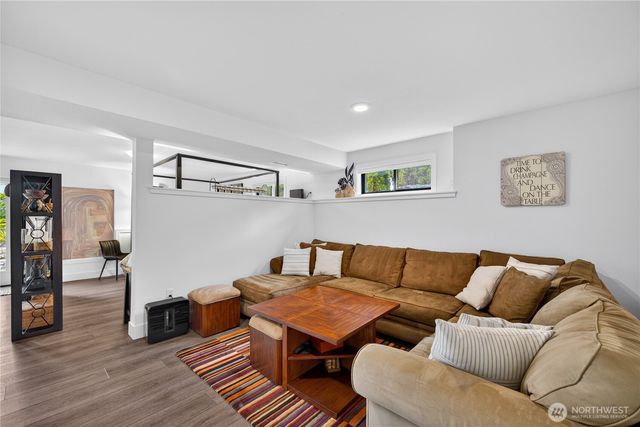 4708 Queen Ann Way, Anacortes, WA 98221