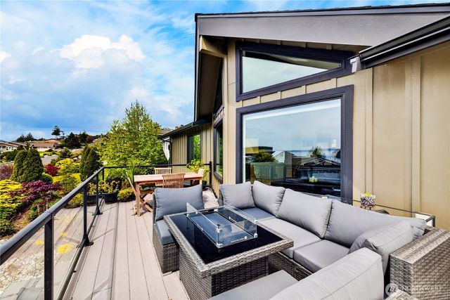 4708 Queen Ann Way, Anacortes, WA 98221