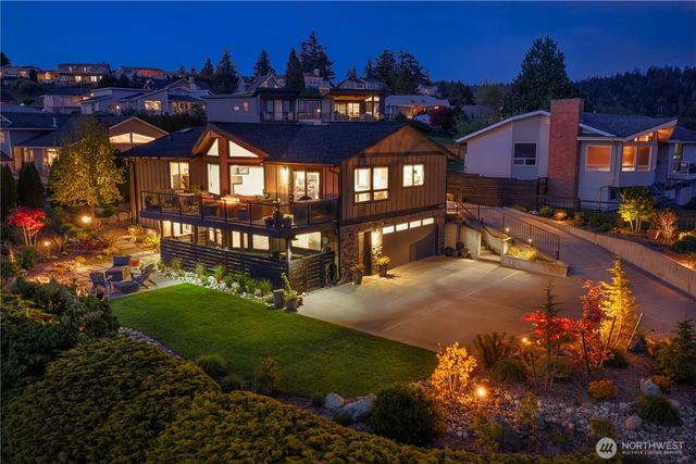 4708 Queen Ann Way, Anacortes, WA 98221