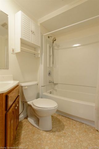 19126 Savage Road, Belleville, MI 48111