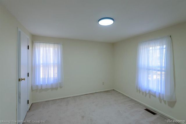 19126 Savage Road, Belleville, MI 48111