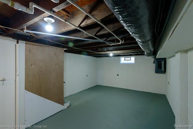 19126 Savage Road, Belleville, MI 48111