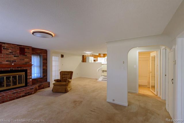 19126 Savage Road, Belleville, MI 48111