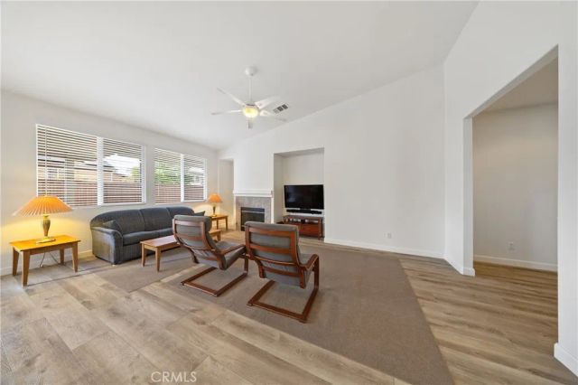 40889 Robards Way, Murrieta, CA 92562