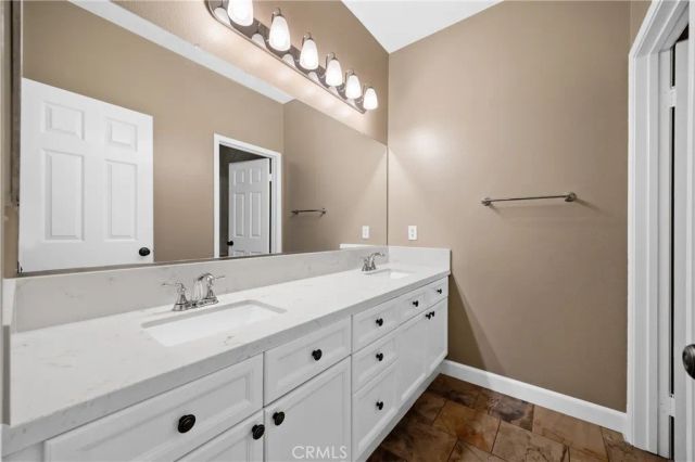 40889 Robards Way, Murrieta, CA 92562
