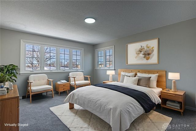 2752 Woodford Drive, Springfield, OH 45503