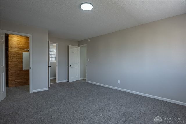 2752 Woodford Drive, Springfield, OH 45503