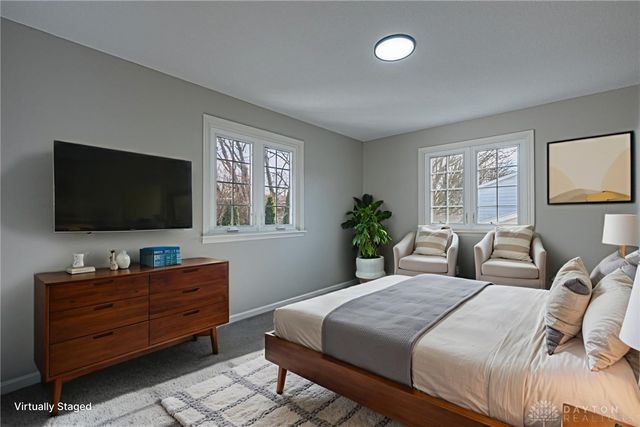 2752 Woodford Drive, Springfield, OH 45503