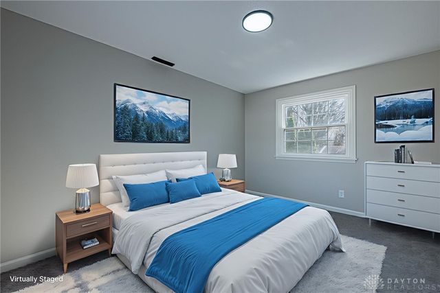 2752 Woodford Drive, Springfield, OH 45503