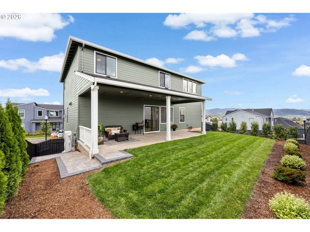 310 W FIR Loop, Washougal, WA 98671