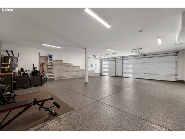 310 W FIR Loop, Washougal, WA 98671