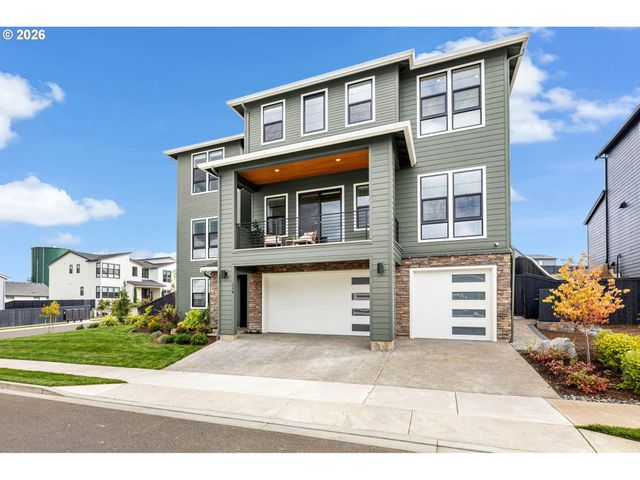 310 W FIR Loop, Washougal, WA 98671