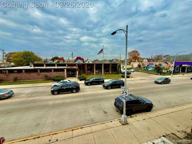 2361 Caniff Street, Hamtramck, MI 48212