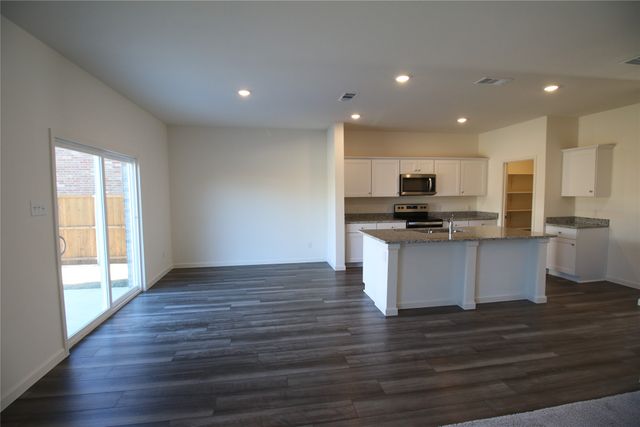 1282 Herring Drive, Forney, TX 75126