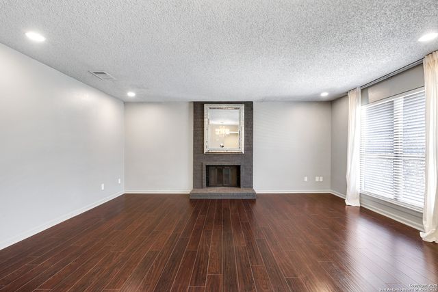 11843 Braesview Apt 1110, San Antonio, TX 78213