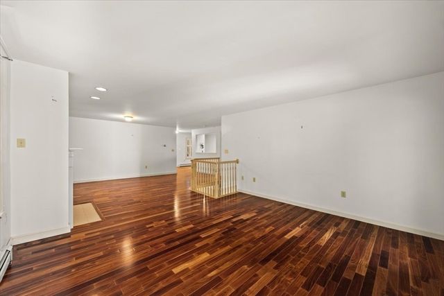 701 Winthrop Street 316, Taunton, MA 02780