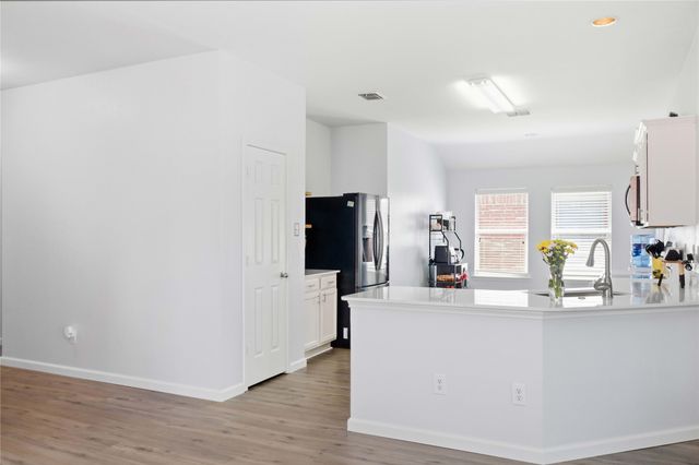 1838 Sierra Trail, Lancaster, TX 75146