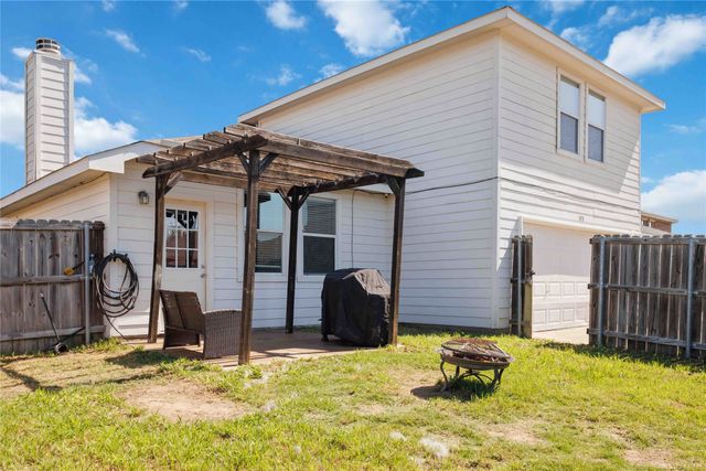 1838 Sierra Trail, Lancaster, TX 75146