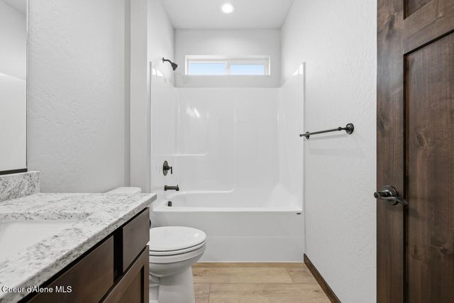 693 W MONASHEE LN, Hayden, ID 83835