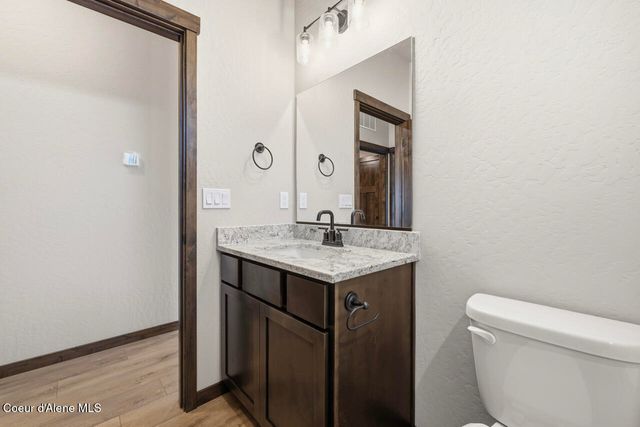 693 W MONASHEE LN, Hayden, ID 83835