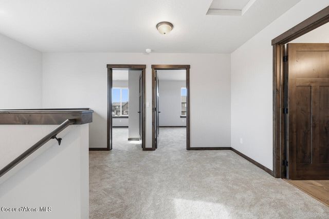 693 W MONASHEE LN, Hayden, ID 83835