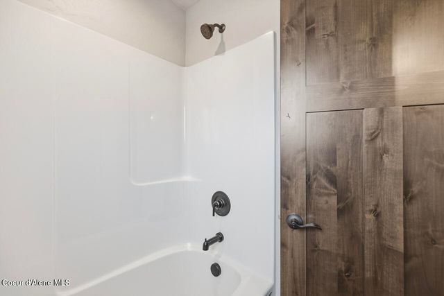 693 W MONASHEE LN, Hayden, ID 83835