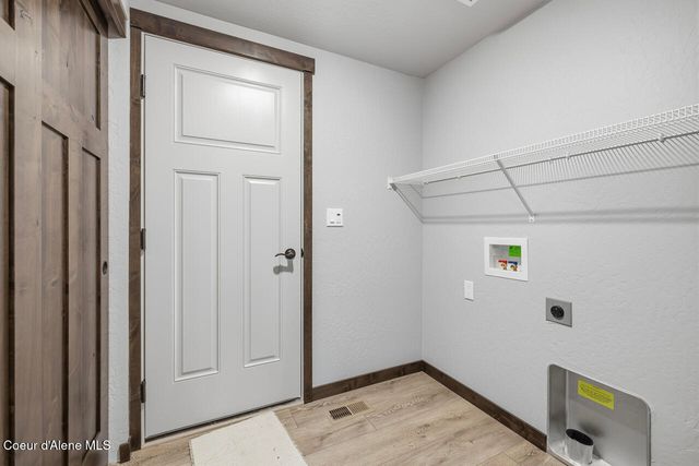 693 W MONASHEE LN, Hayden, ID 83835