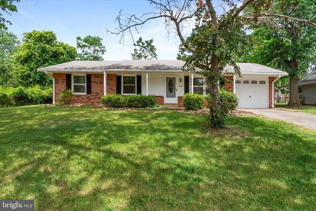 1503 N AMELIA ST, Sterling, VA 20164