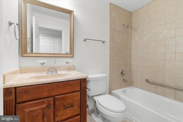 1503 N AMELIA ST, Sterling, VA 20164